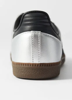 & Other Stories adidas Originals ZX 700