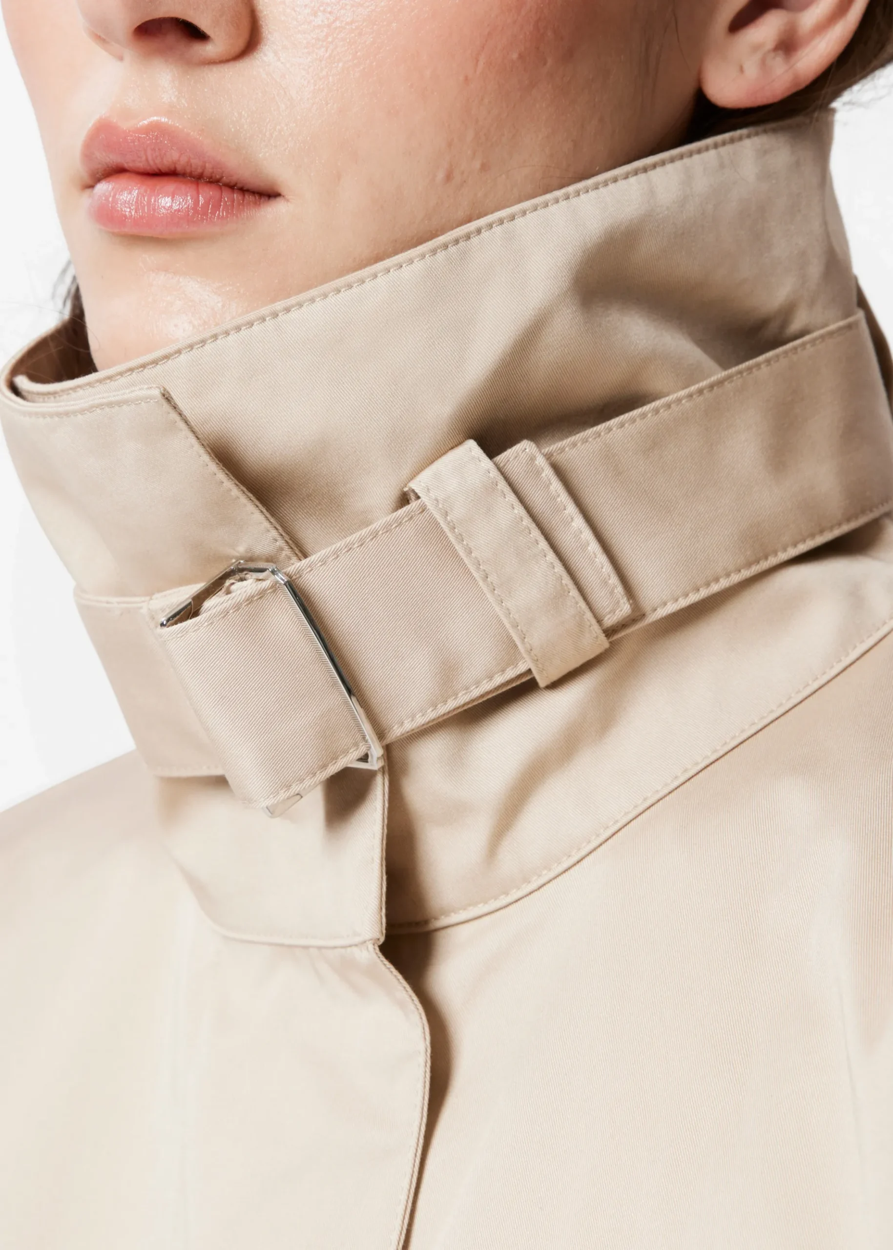 & Other Stories A-Linien-Jacke mit Tunnelkragen