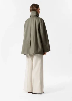 & Other Stories A-Linien-Jacke mit Tunnelkragen