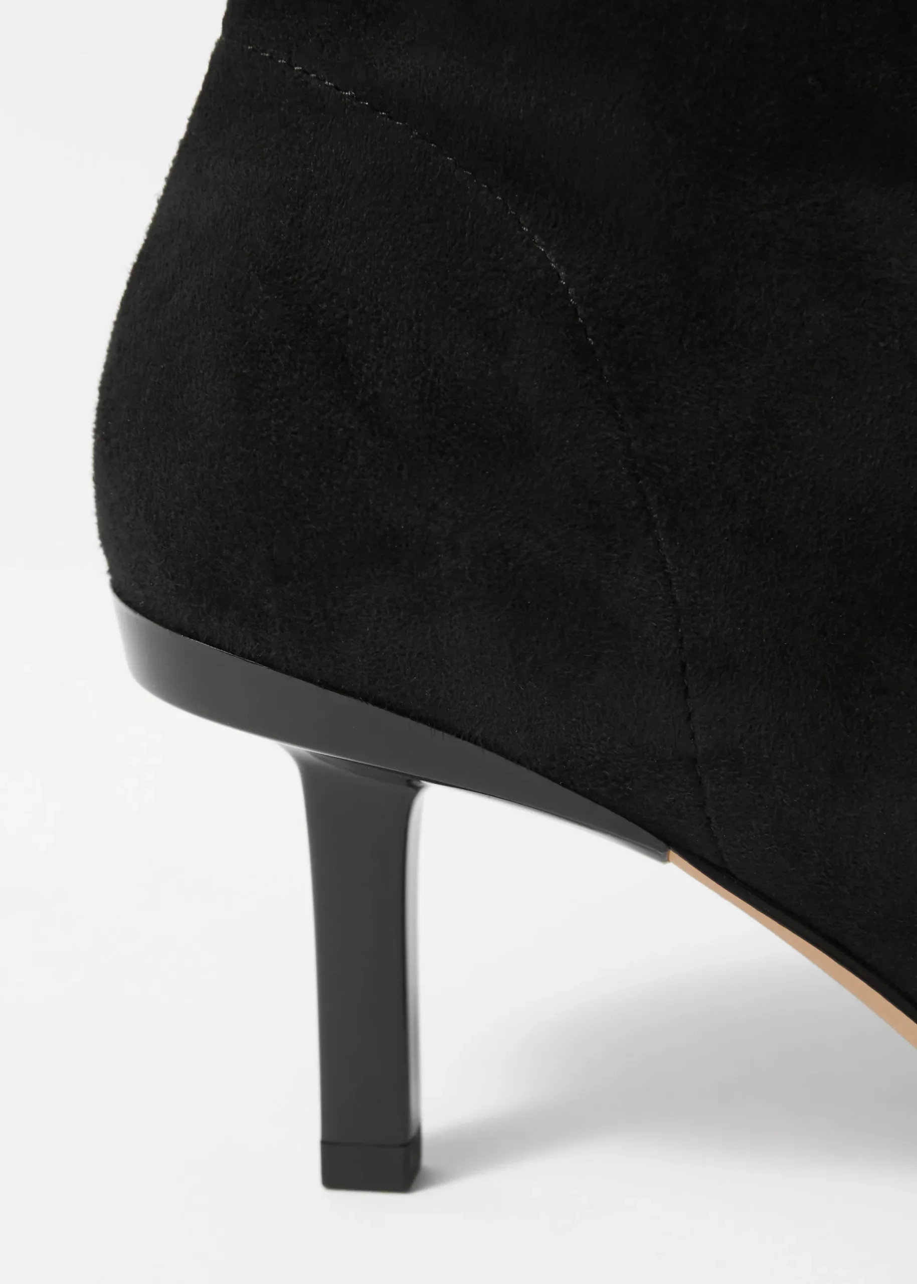 & Other Stories Ankle Boots aus Leder mit Stretch-Anteil