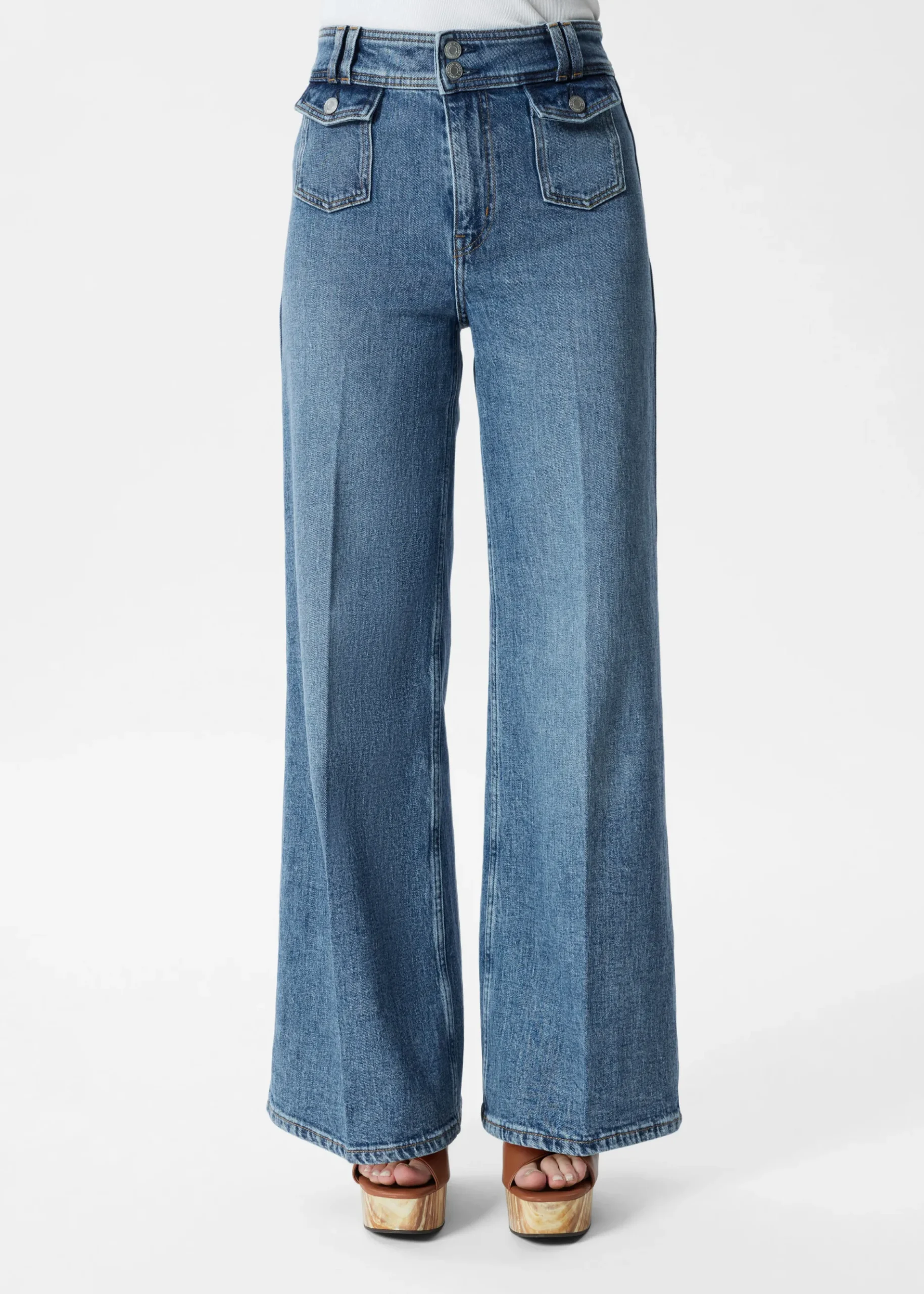 & Other Stories Ausgestellte Jeans mit Bügelfalten