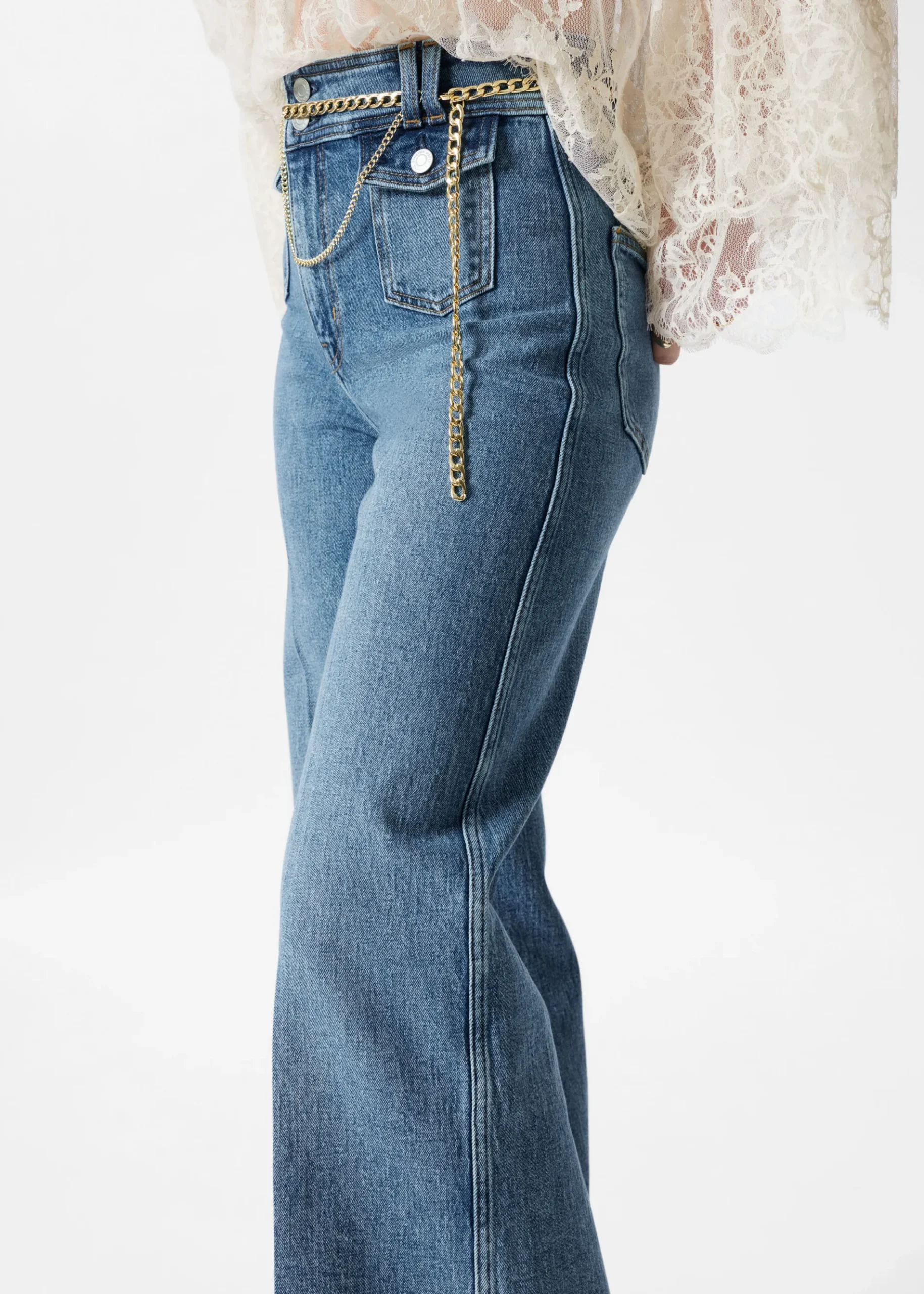 & Other Stories Ausgestellte Jeans mit Bügelfalten