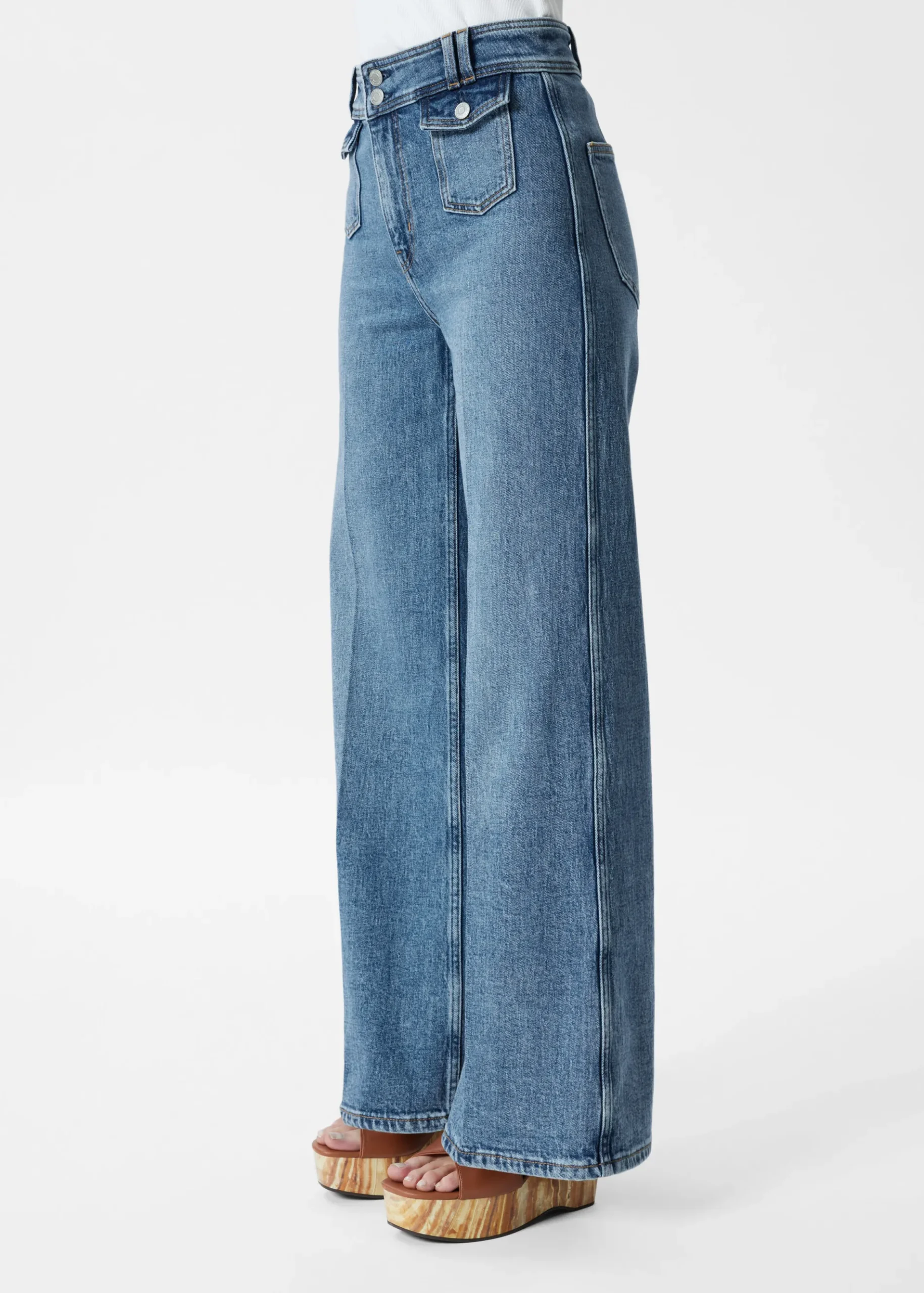 & Other Stories Ausgestellte Jeans mit Bügelfalten