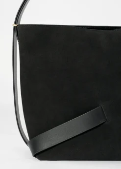 & Other Stories Beuteltasche aus Veloursleder