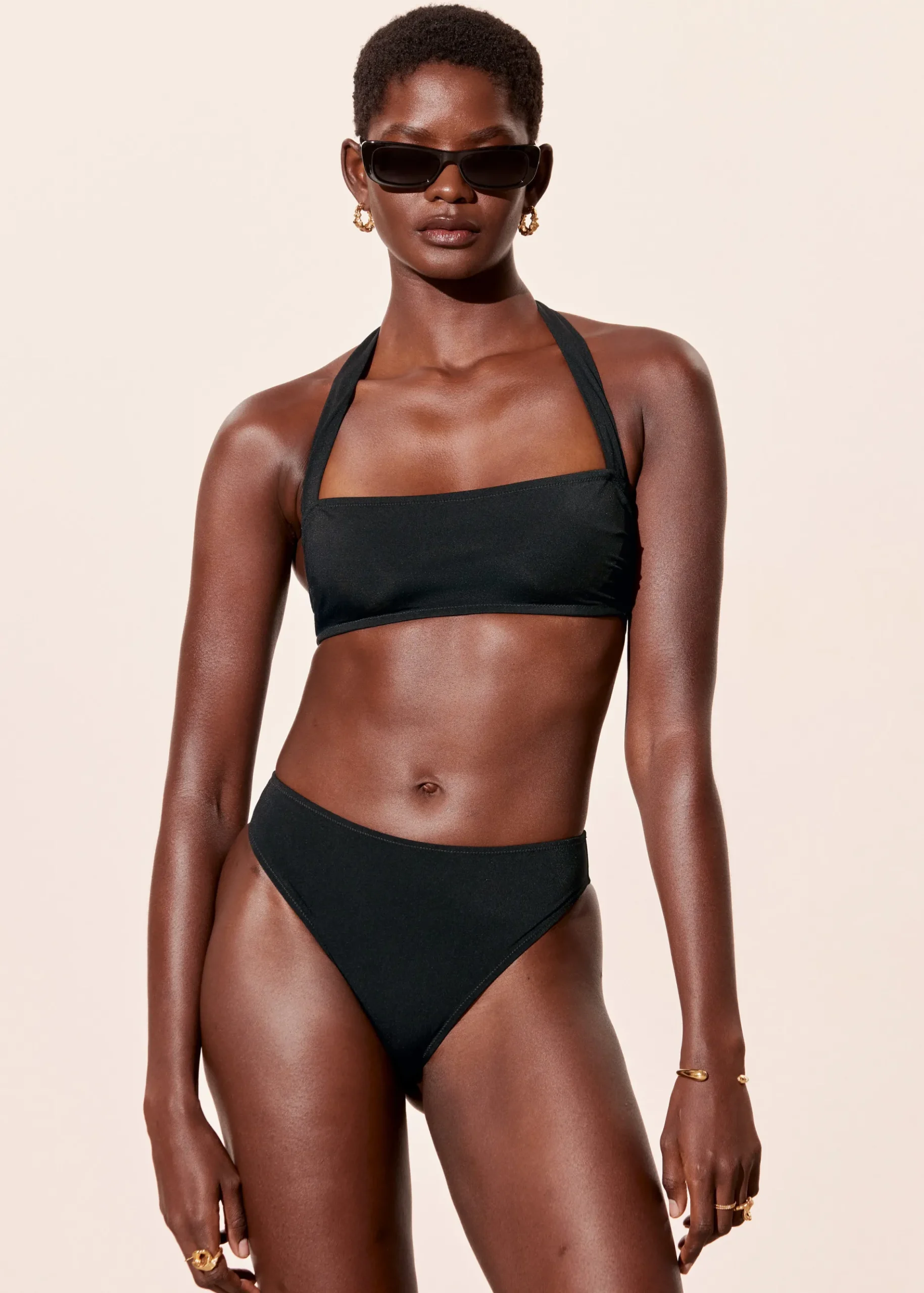 & Other Stories Bikinihose mit hohem Beinausschnitt