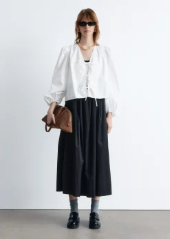& Other Stories Bluse mit Bindedetail vorne