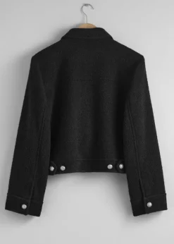 & Other Stories Bouclé-Jacke mit Knöpfen