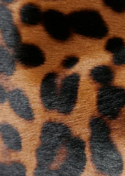 & Other Stories Clutch aus Leder mit