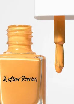 & Other Stories Dear Tangerine Nagellack