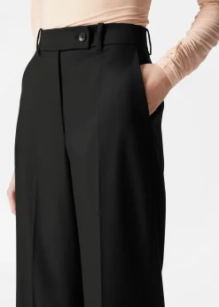 & Other Stories Elegante Hose in verkürzter Länge