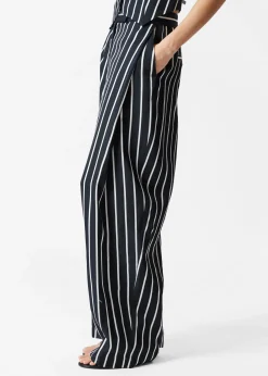 & Other Stories Elegante Hose mit tiefen Bundfalten