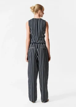 & Other Stories Elegante Hose mit tiefen Bundfalten
