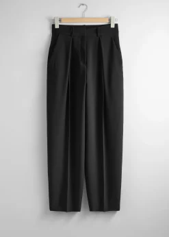 & Other Stories Elegante, schmal zulaufende Hose