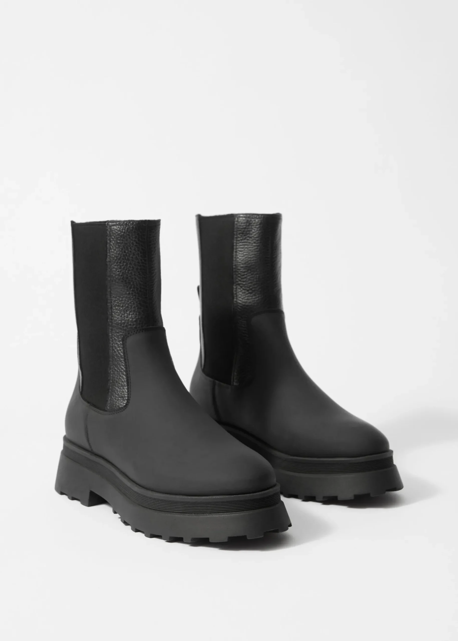 & Other Stories Gefütterte Chelsea Boots aus Leder