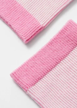 & Other Stories Gestreifte Socken