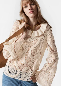 & Other Stories Häkelbluse mit Paisley-Muster