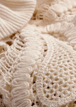 & Other Stories Häkelbluse mit Paisley-Muster