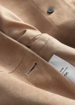 & Other Stories Jacke mit aufgesetzten Taschen