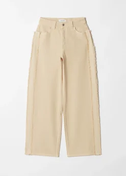 & Other Stories Jeans mit weitem Bein und Fransen