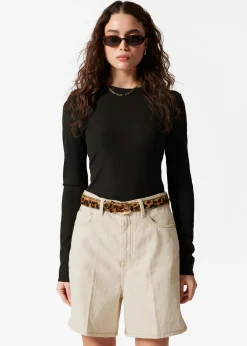 & Other Stories Jeansshorts mit weitem Bein