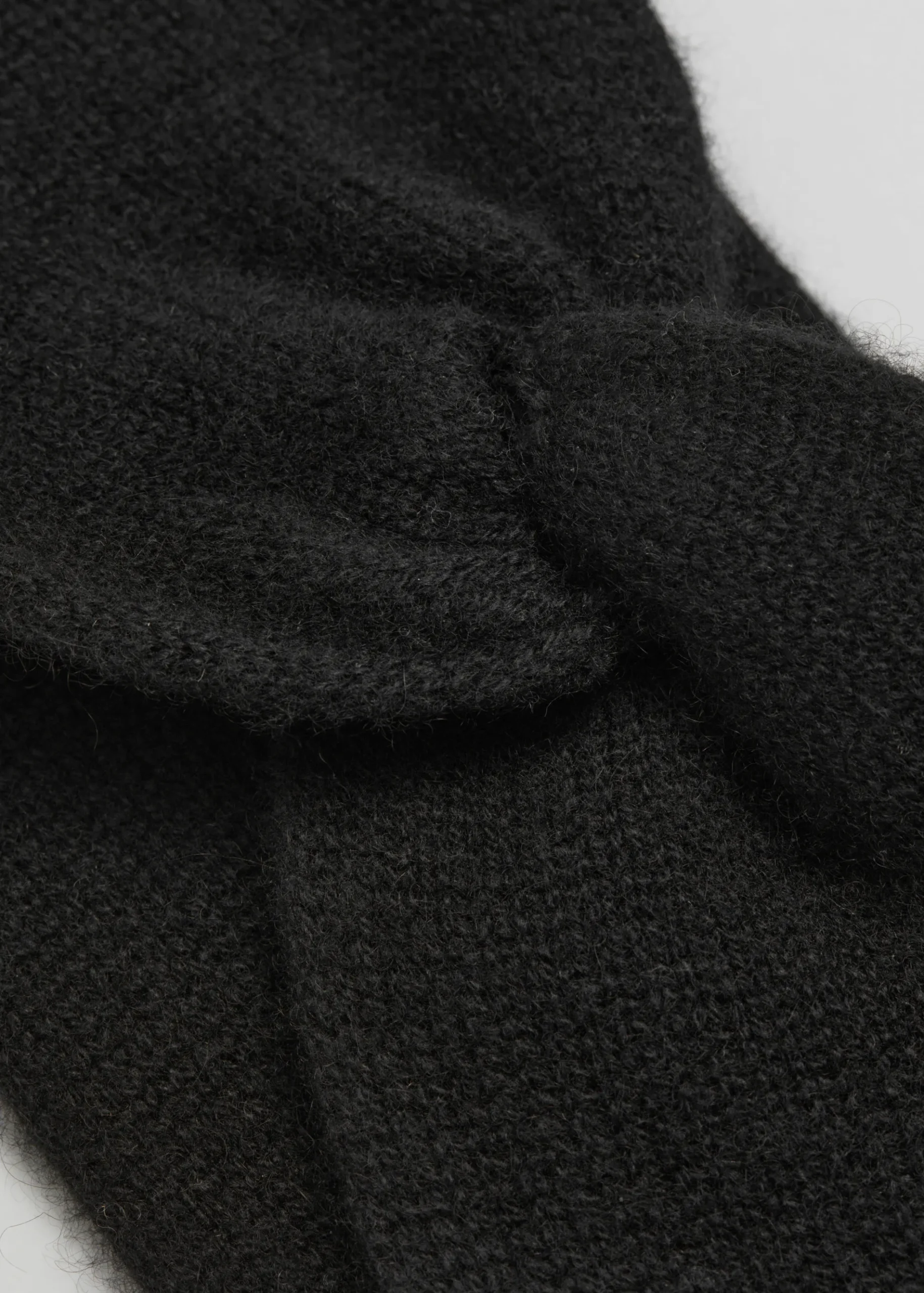 & Other Stories Kaschmir-Stirnband mit Twist-Detail vorne