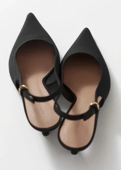 & Other Stories Klassische Satin-Pumps