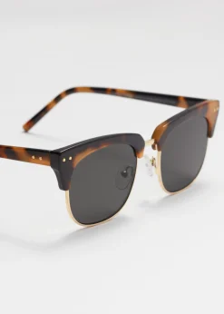 & Other Stories Klassische Sonnenbrille mit D-förmigem Rahmen