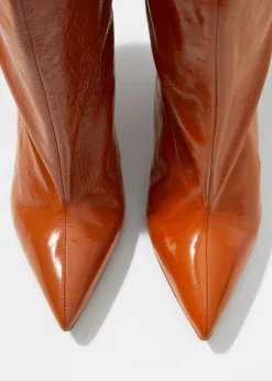 & Other Stories Kniehohe Stiefel aus Lackleder
