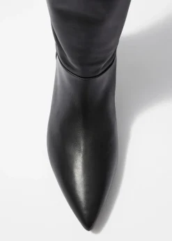 & Other Stories Kniehohe Stiefel mit spitzer Zehenpartie