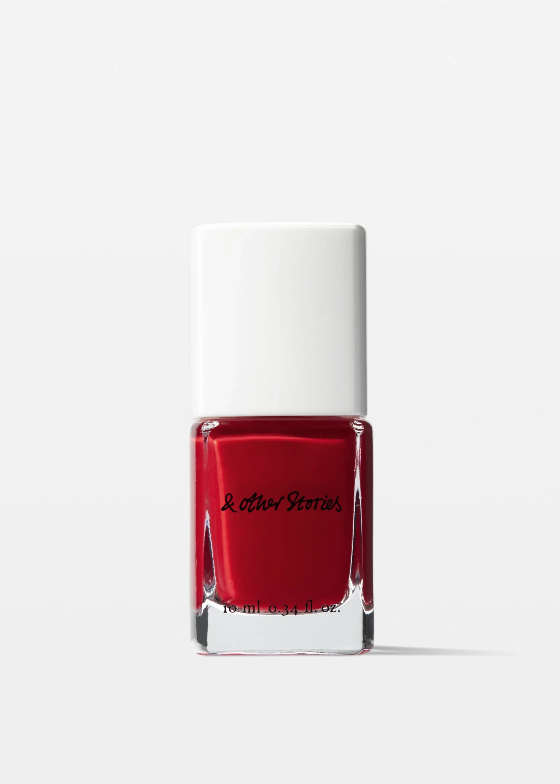& Other Stories Lava Red Nagellack