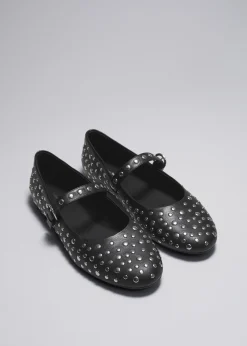 & Other Stories Lederballerinas mit Nieten