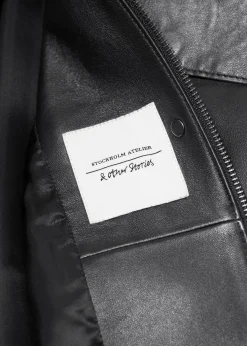 & Other Stories Lederjacke mit Pattentaschen