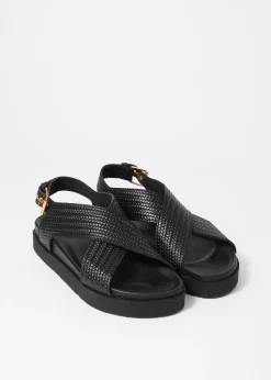 & Other Stories Ledersandalen mit überkreuzten Riemen