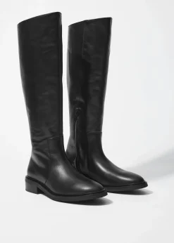 & Other Stories Lederstiefel im Reiterstil