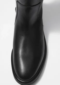 & Other Stories Lederstiefel im Reiterstil