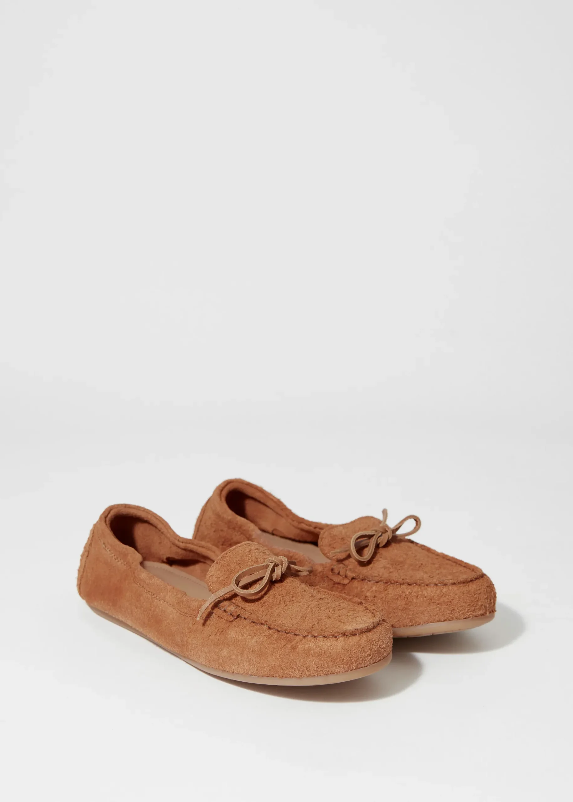 & Other Stories Loafers aus weichem Wildleder