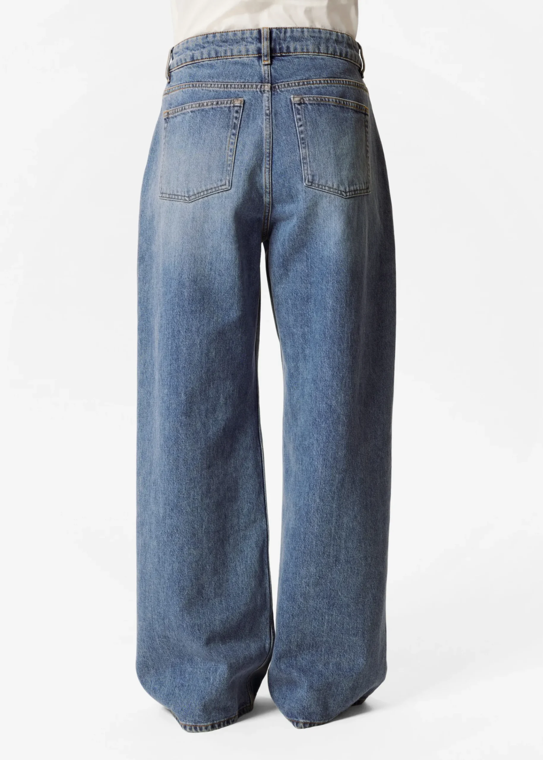 & Other Stories Locker geschnittene Jeans mit weitem Bein