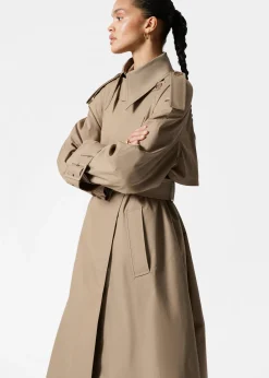 & Other Stories Maxi-Trenchcoat mit Gürtel