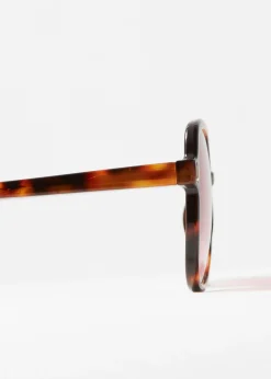 & Other Stories Oversized-Sonnenbrille mit schmalem Rahmen