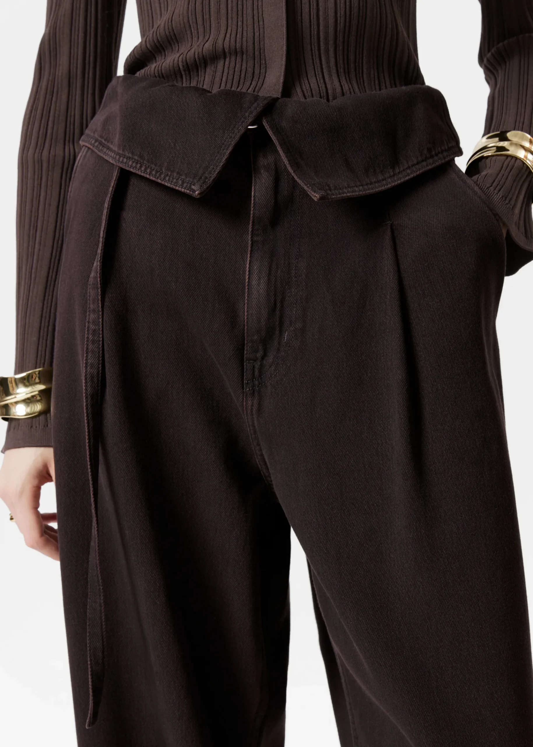 & Other Stories Paperbag-Jeans mit weitem Bein