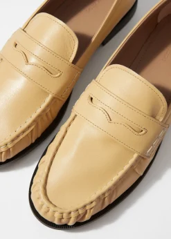 & Other Stories Penny-Loafer aus Veloursleder