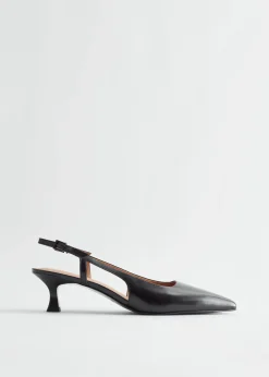 & Other Stories Pumps aus Leder mit Fersenriemen
