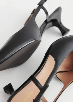 & Other Stories Pumps aus Leder mit Fersenriemen