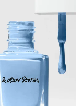 & Other Stories Quiet Blue Nagellack