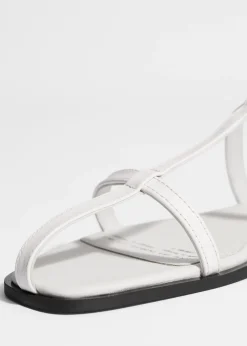 & Other Stories Sandalen mit Lederriemen