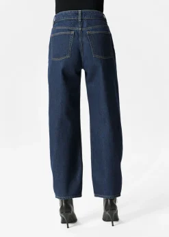 & Other Stories Schmal zulaufende Jeans