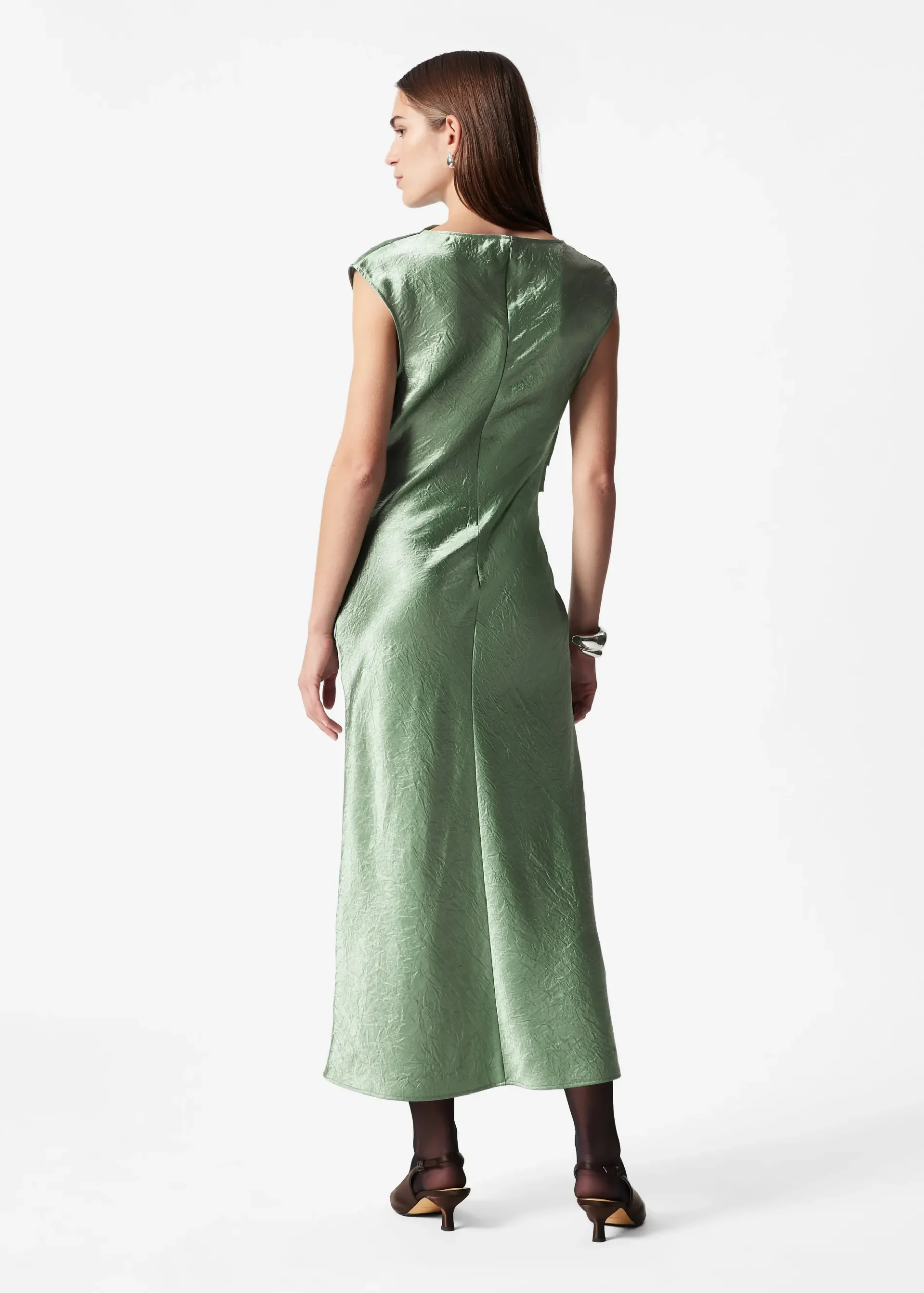 & Other Stories Schräg geschnittenes Midikleid aus Satin