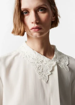 & Other Stories Seidenbluse mit asymmetrischem Kragen
