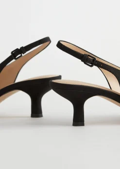 & Other Stories Spitz zulaufende Pumps mit Fersenriemen