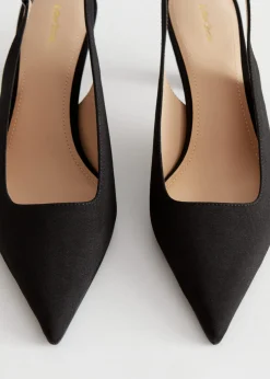 & Other Stories Spitz zulaufende Pumps mit Fersenriemen